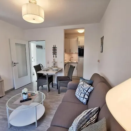 Albatros * هوروميرسيال